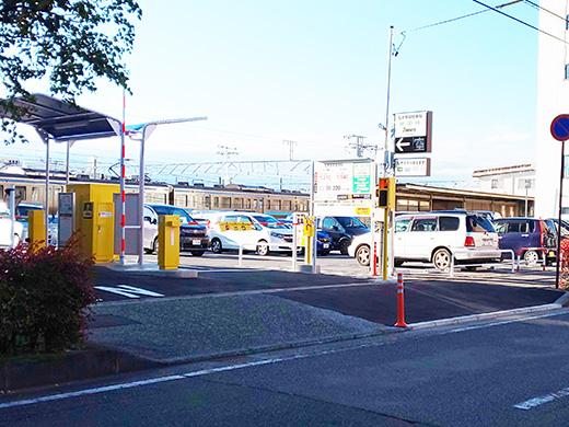 タイムズ松本駅南 入り口1