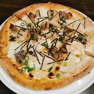 長野県産の食材でピッツァ作ってみました シリーズ【山椒香る 信州の虹鱒と筍の和風ピッツァ】