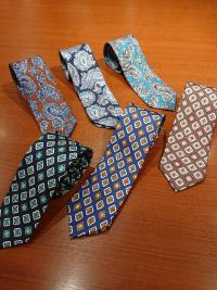 松本周辺でお洒落なネクタイ買うならスーツセレクトミドリ松本