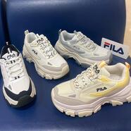 FILA スニーカー 