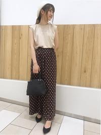 ☆人気トップスのご紹介☆