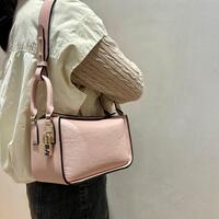 当店の大人気アイテム♡バッグ