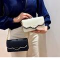 お呼ばれバッグにおすすめ♡スカラップドットウォレットショルダー